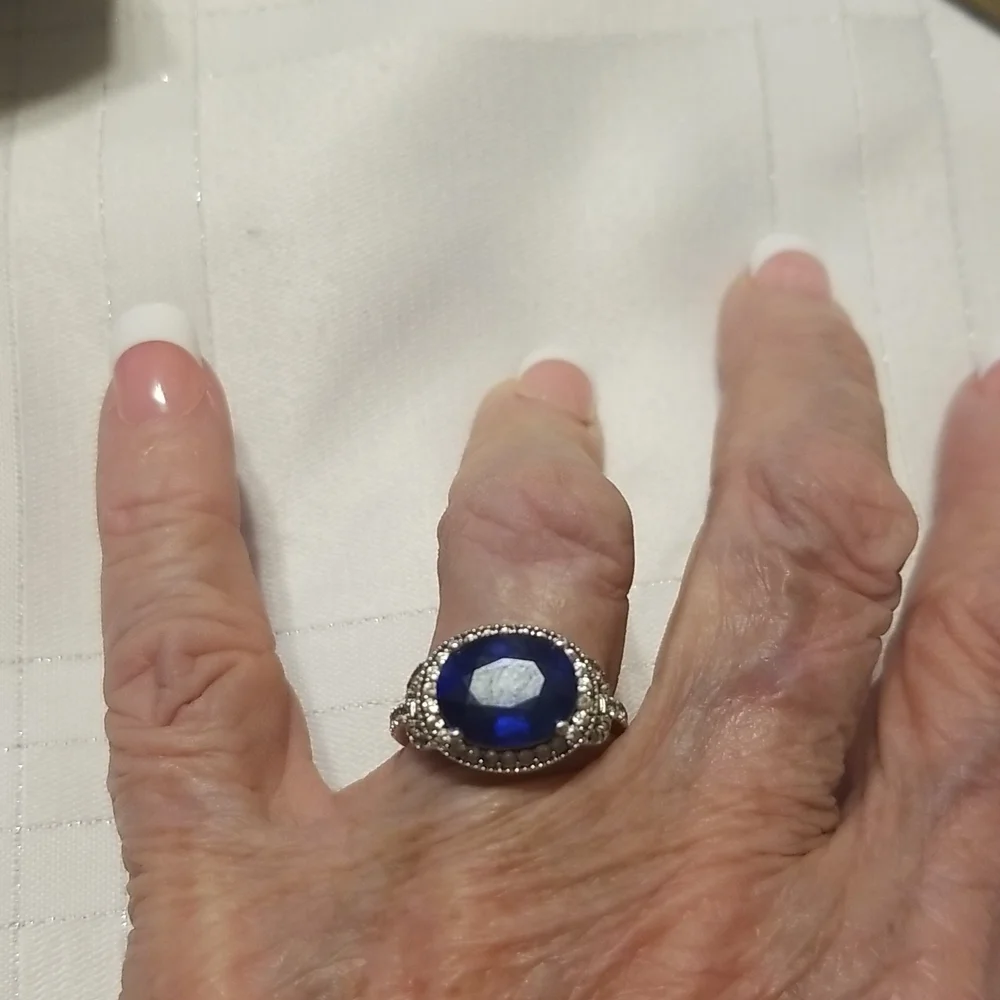 SAPPHIRE RING Sz 6 Oval 5.10 Carats 9x11mm in 925 Sterling Silver NWOT